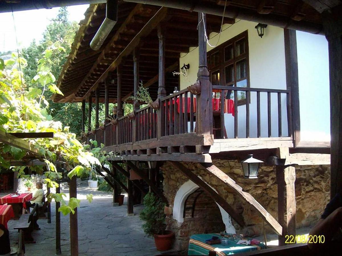 The Tinkov House In Loveč Exteriér fotografie